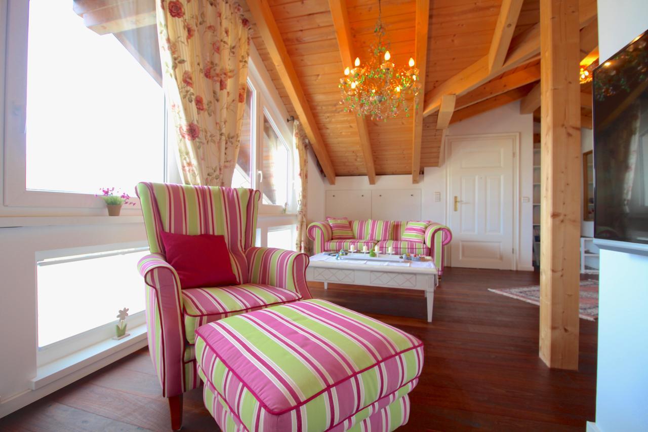 Himmelschloesschen & Chalet Rose Garmisch-Partenkirchen Dış mekan fotoğraf